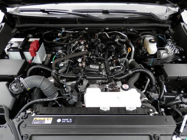 Used 2025 Toyota 4Runner SR5 AWD/4WD image 39