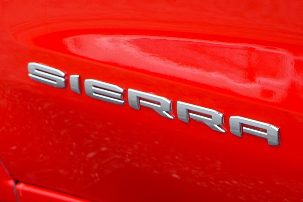 Used 2024 GMC Sierra 1500 Pro w/ Graphite Edition image 41