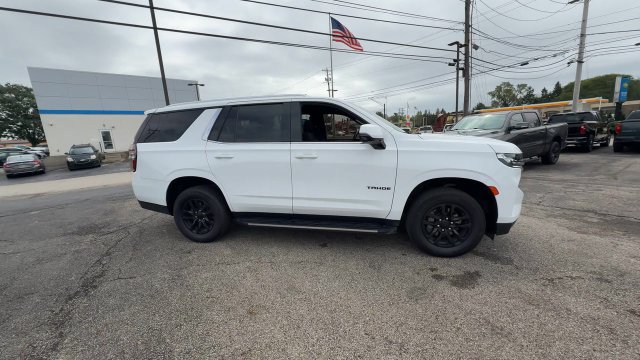 Used 2023 Chevrolet Tahoe LT w/ Luxury Package AWD/4WD image 9
