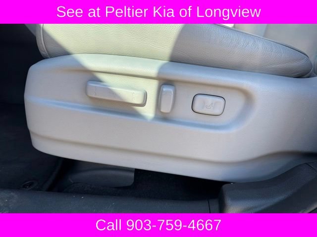 Used 2017 Honda Pilot Touring image 11