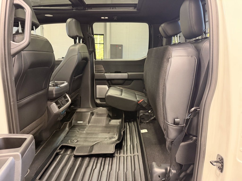 Used 2024 Ford F150 Lariat w/ Equipment Group 502A High image 17