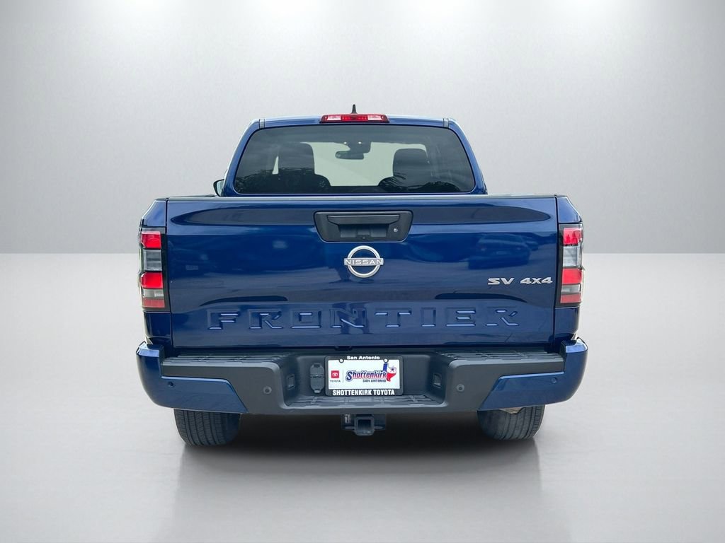 Used 2023 Nissan Frontier SV w/ Technology Package AWD/4WD image 6