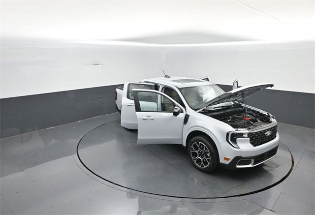 New 2025 Ford Maverick Lariat w/ 4K Tow Package image 36