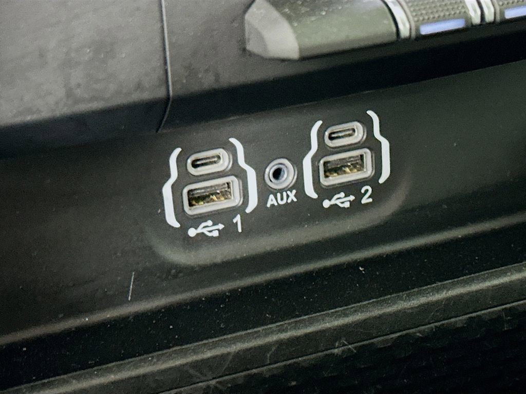 Used 2024 RAM 1500 Laramie image 32