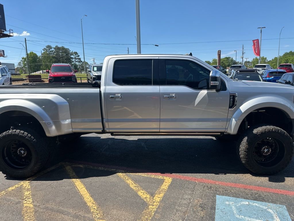 Used 2019 Ford F450 Platinum w/ Platinum Ultimate Package image 3