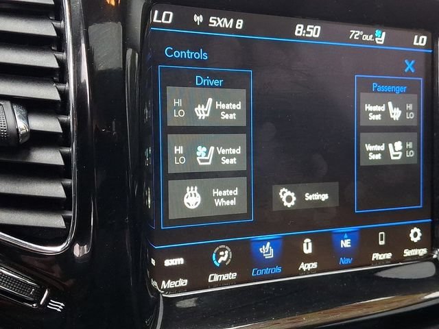 Used 2021 Jeep Compass Limited w/ Sun and Sound Group AWD/4WD image 37