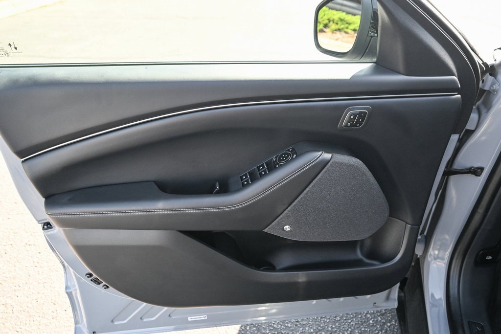 Certified 2024 Ford Mustang Mach-E Premium image 21