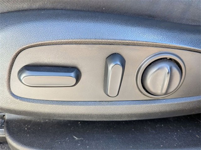 Used 2023 Chevrolet Equinox LT w/ LPO, Floor Liner Package image 13