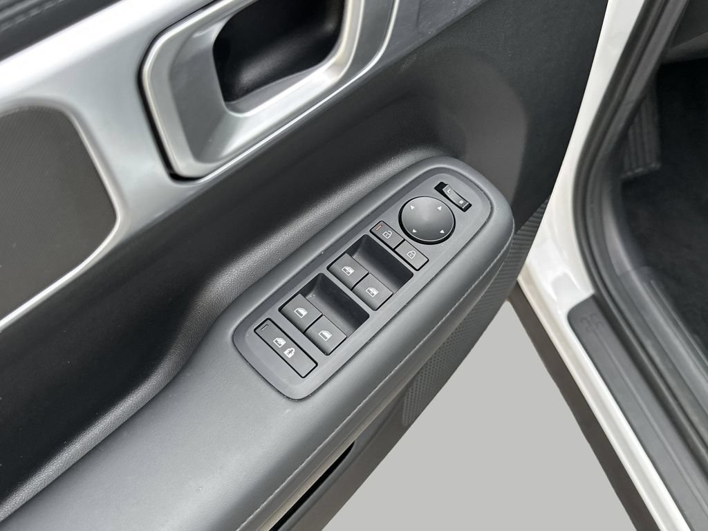 New 2026 Hyundai Santa Fe SEL FWD image 15