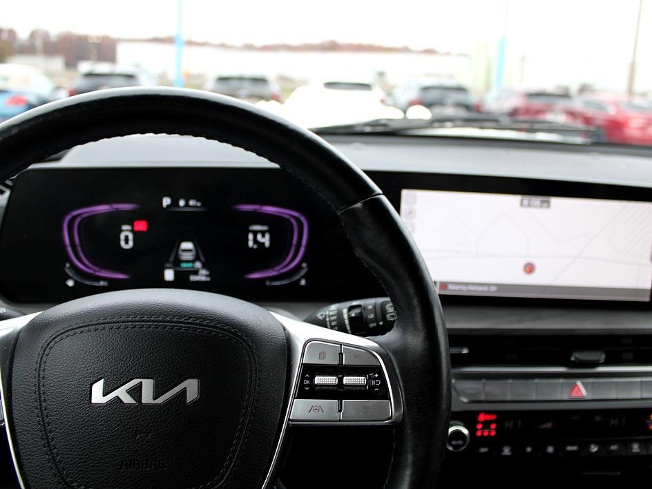 Used 2024 Kia Telluride EX X-Line image 8