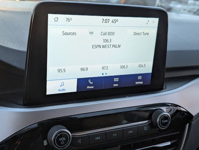 Certified 2020 Ford Escape SE image 19