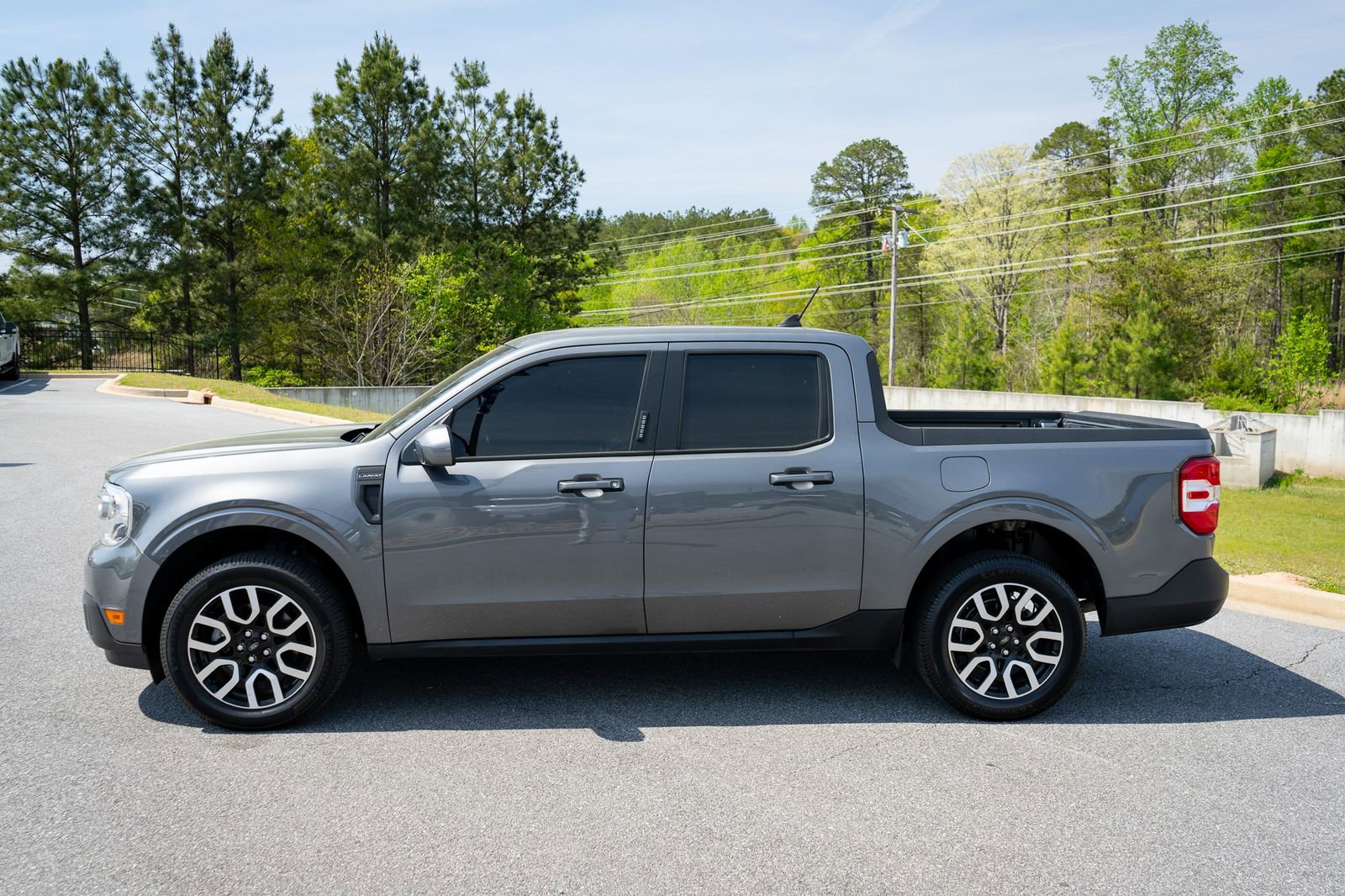Used 2022 Ford Maverick Lariat w/ Equipment Group 500A Standard AWD/4WD image 5