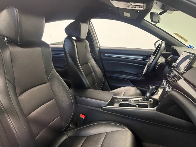 Used 2019 Honda Accord Sport image 10