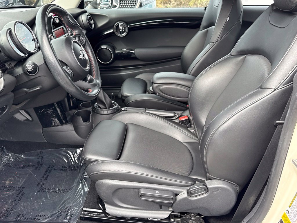 Used 2015 MINI Cooper S FWD image 21