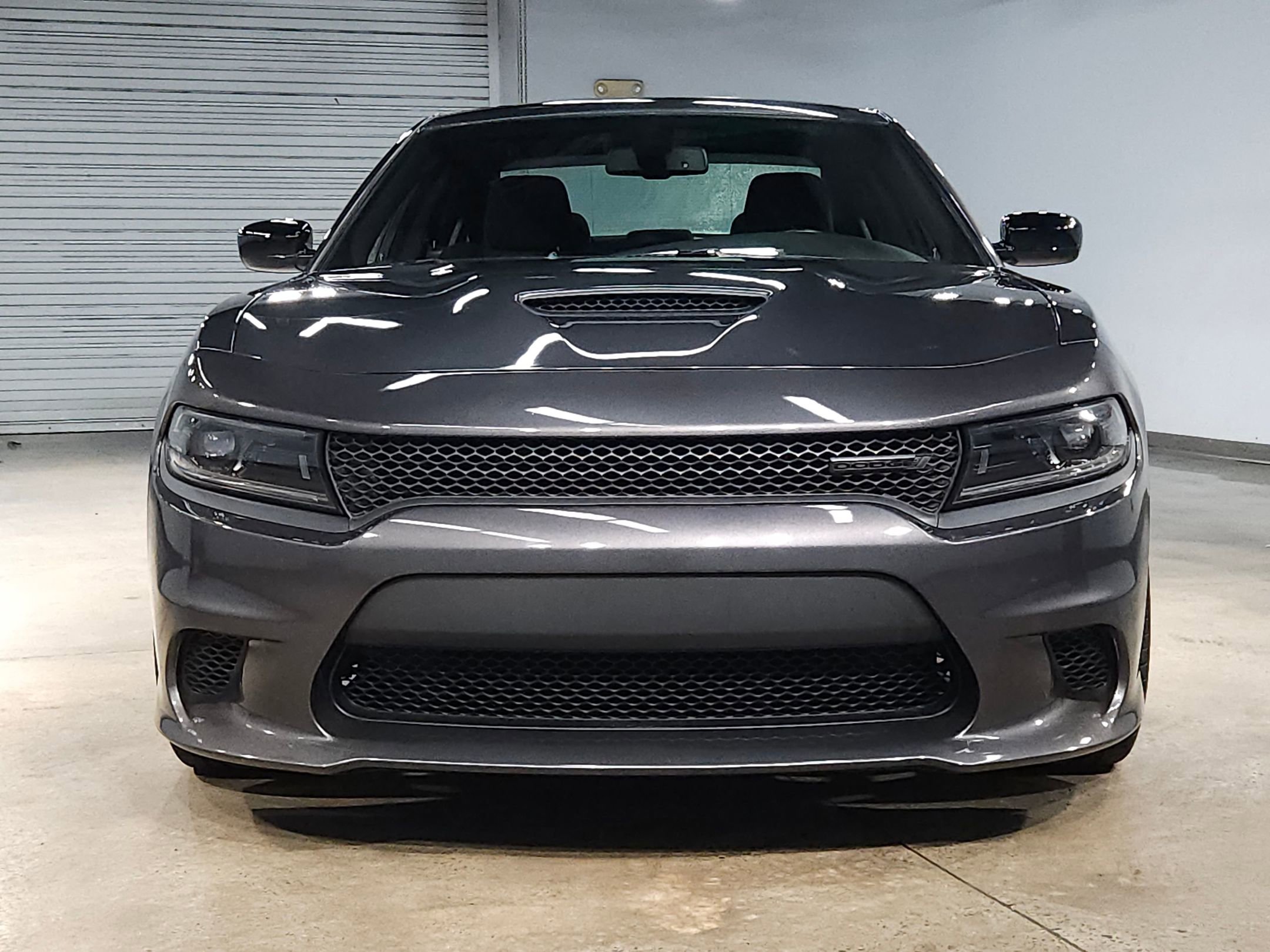 Used 2023 Dodge Charger R/T w/ Blacktop Package image 2