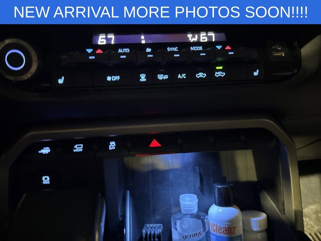 Used 2022 Toyota Tundra SR5 w/ Advanced Technology Package image 14