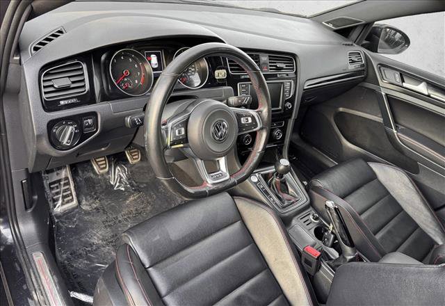 Used 2016 Volkswagen GTI SE w/ Lighting Package (SEL) image 12