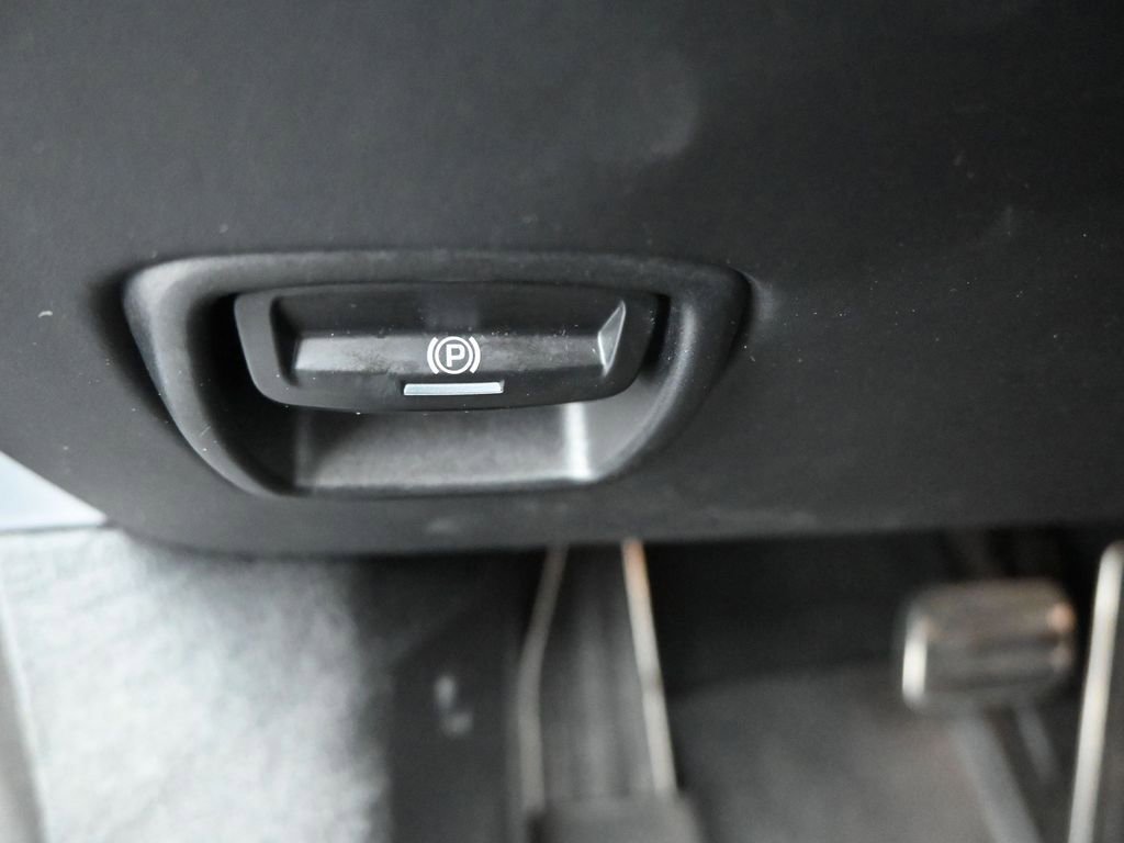 Used 2017 Porsche 911 Carrera S image 20