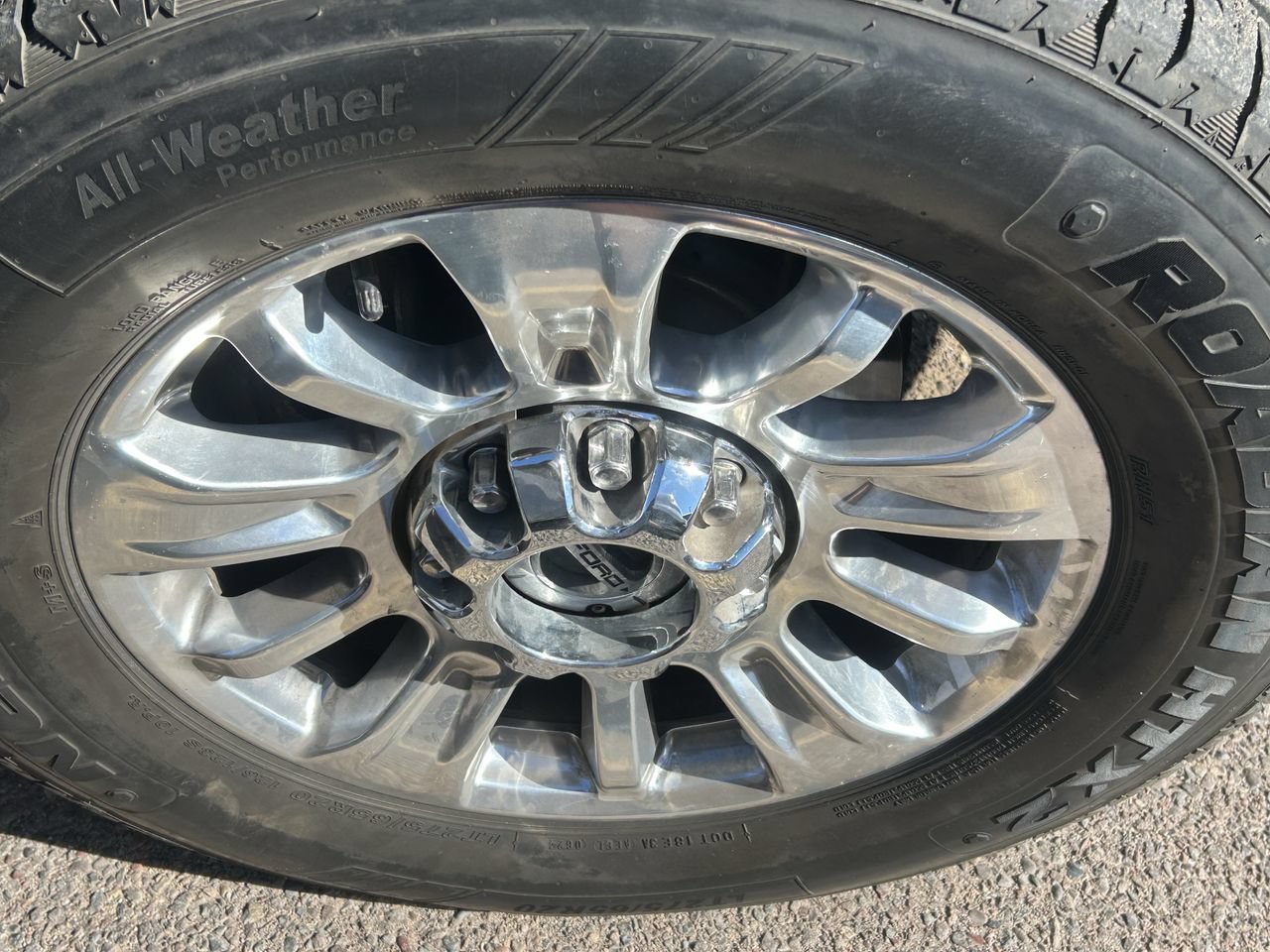 Used 2021 Ford F350 Limited AWD/4WD image 9