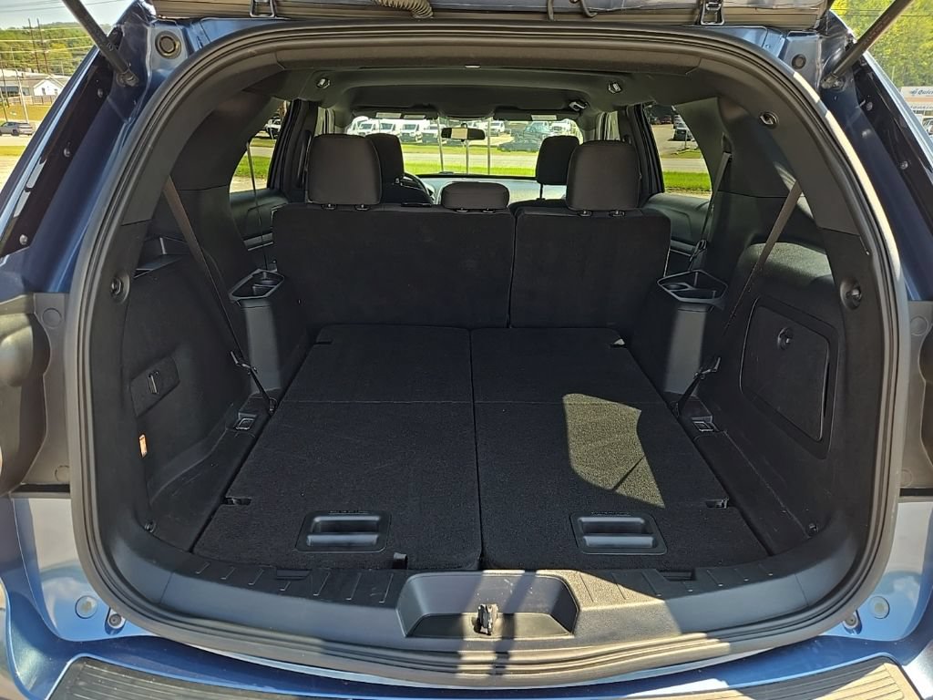 Used 2019 Ford Explorer XLT FWD image 25