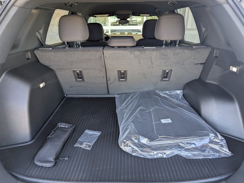 New 2026 GMC Terrain Elevation w/ LPO, Floor Liner Package image 15