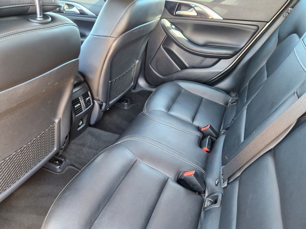 Used 2017 INFINITI QX30 Premium w/ Technology Package image 9