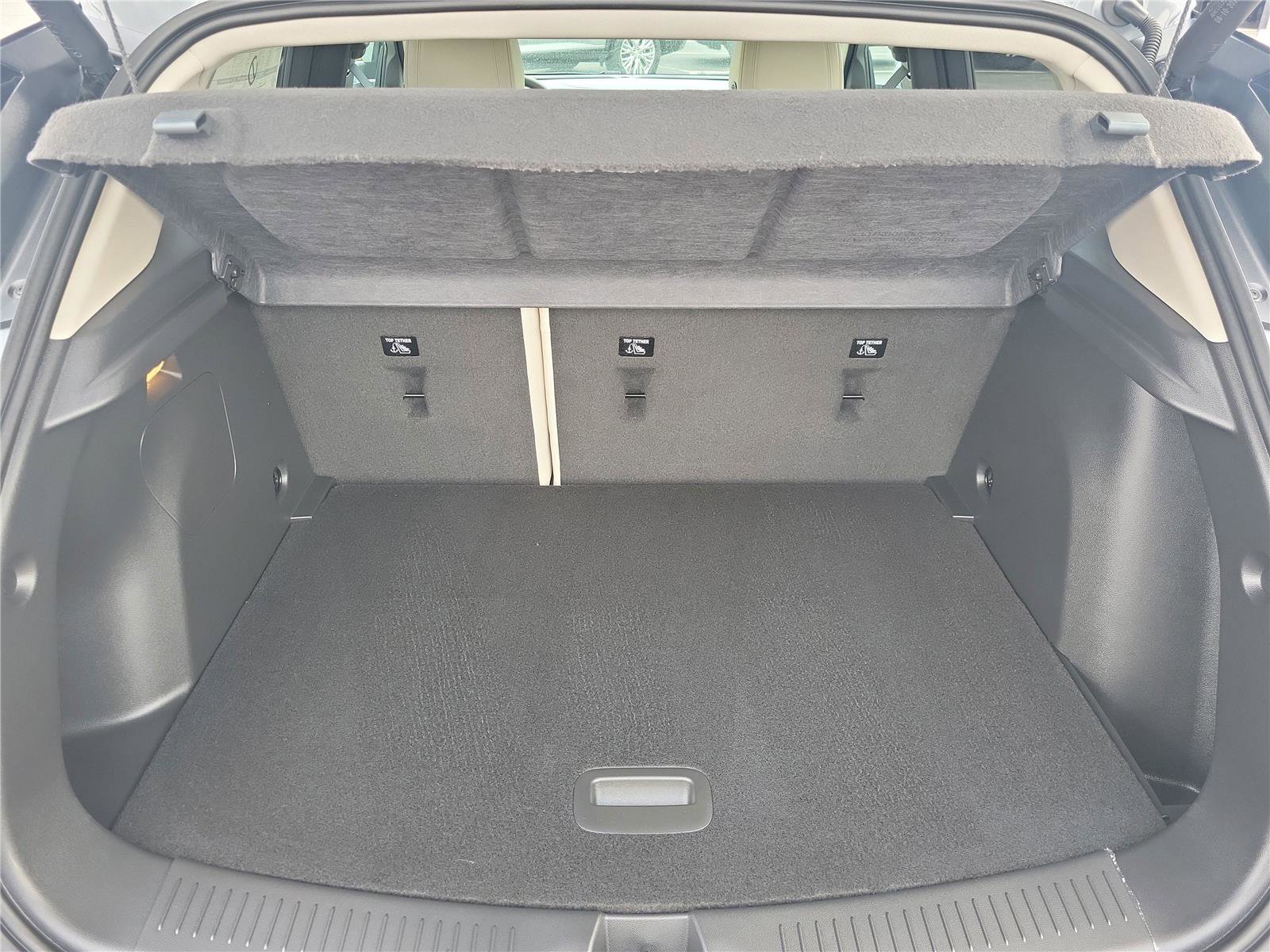 New 2026 Buick Encore GX Avenir w/ Avenir Technology Package image 8