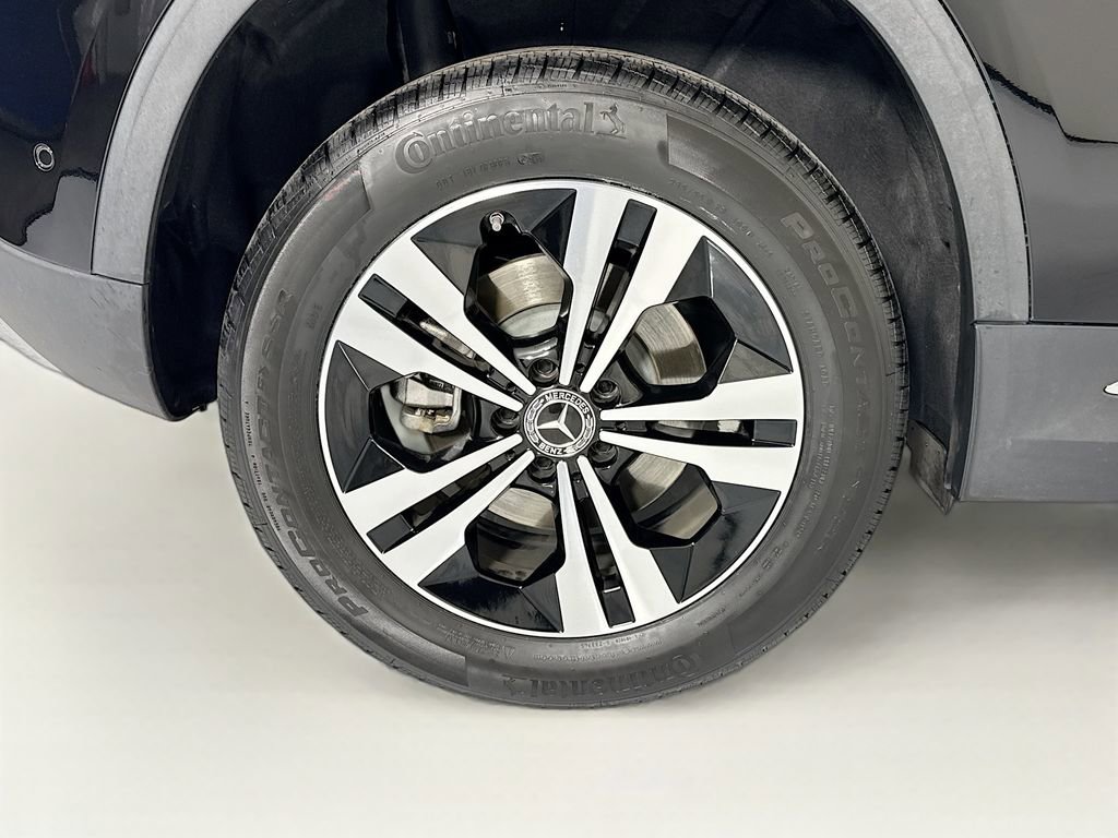 Certified 2025 Mercedes-Benz GLA 250 image 33