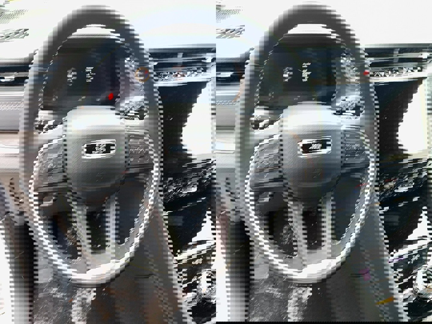 New 2025 Jeep Grand Cherokee Limited w/ Trailer Tow Package image 12