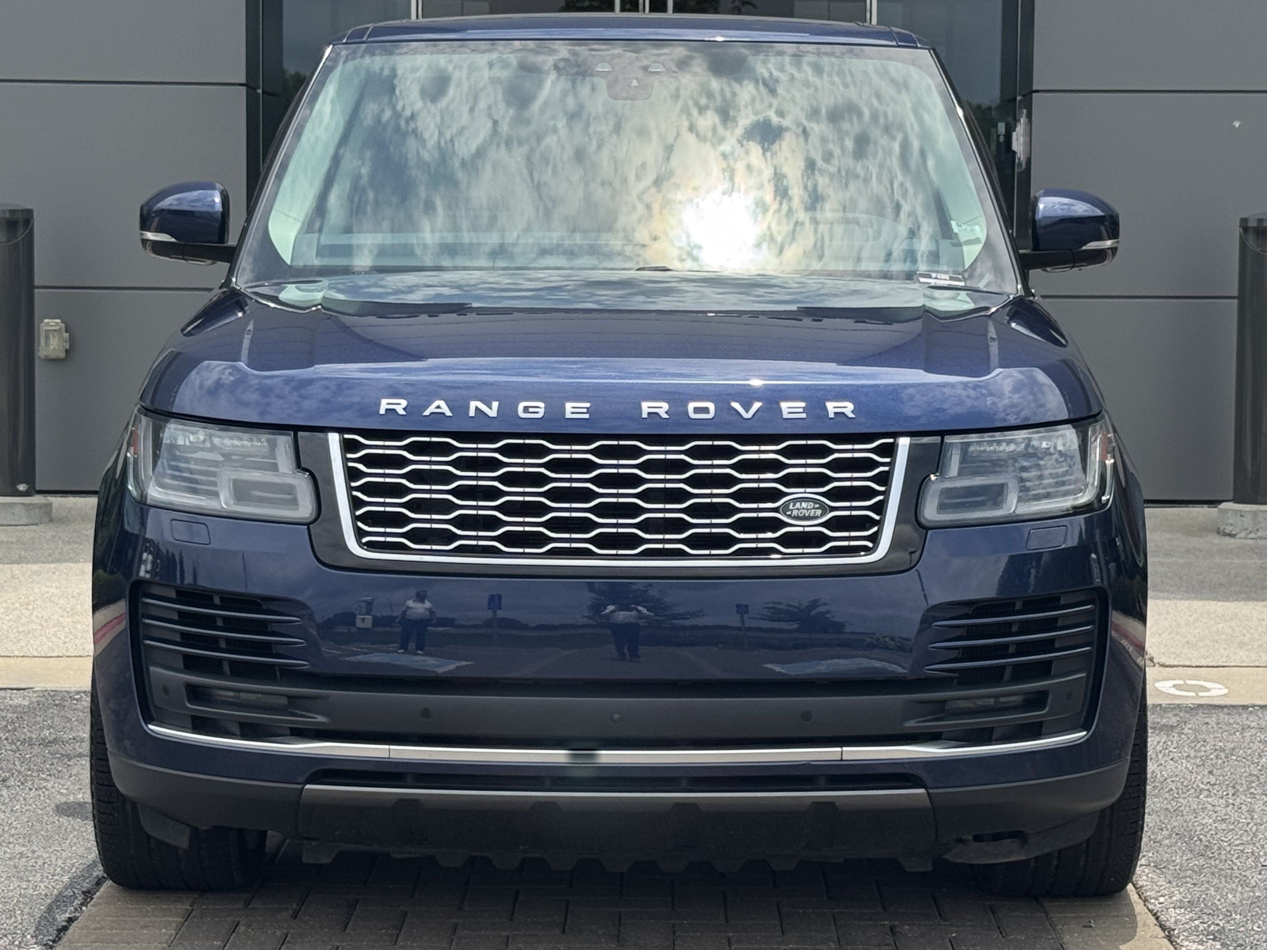 Used 2020 Land Rover Range Rover HSE AWD/4WD image 8