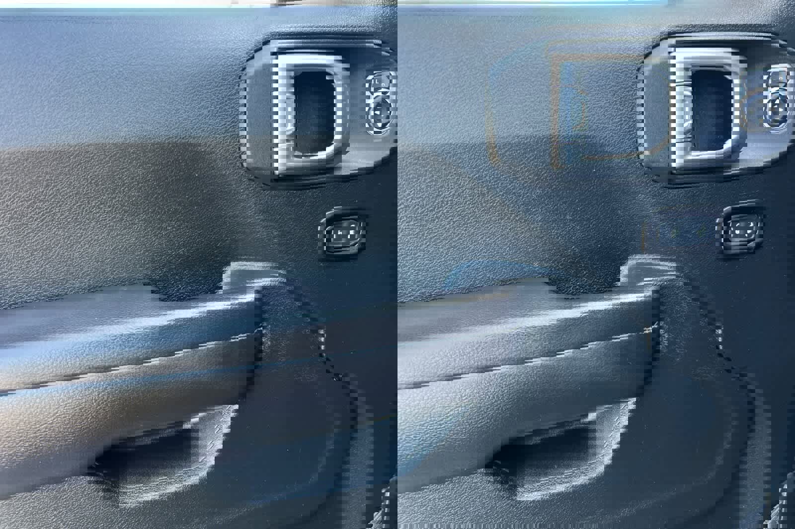 Used 2018 Jeep Wrangler Unlimited Rubicon AWD/4WD image 12