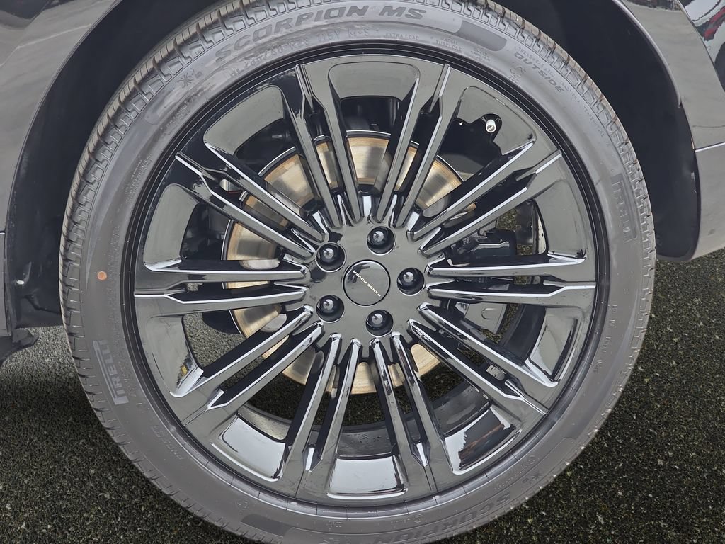 New 2026 Land Rover Range Rover SE AWD/4WD image 36