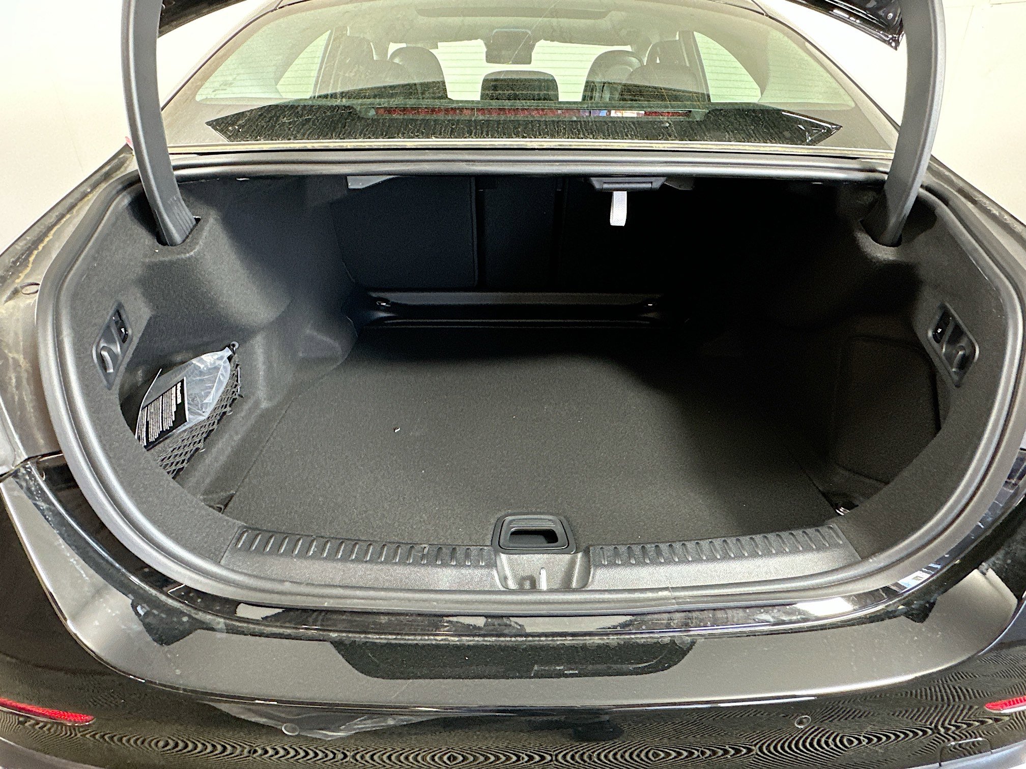 New 2025 Mercedes-Benz E 450 4MATIC Sedan image 25