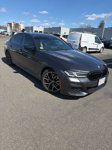 Used 2022 BMW 530i xDrive w/ M Sport Package image 2