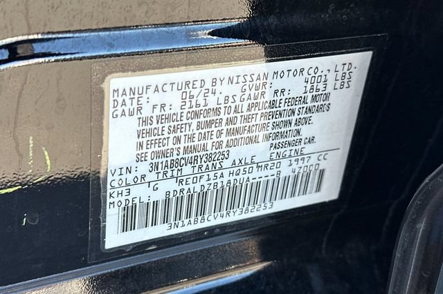 Used 2024 Nissan Sentra SV FWD image 32