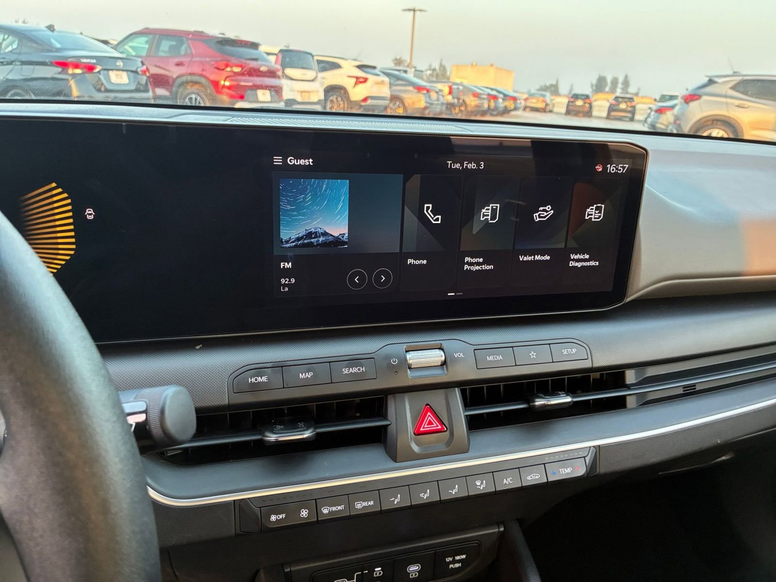 Used 2025 Kia K4 LXS image 17