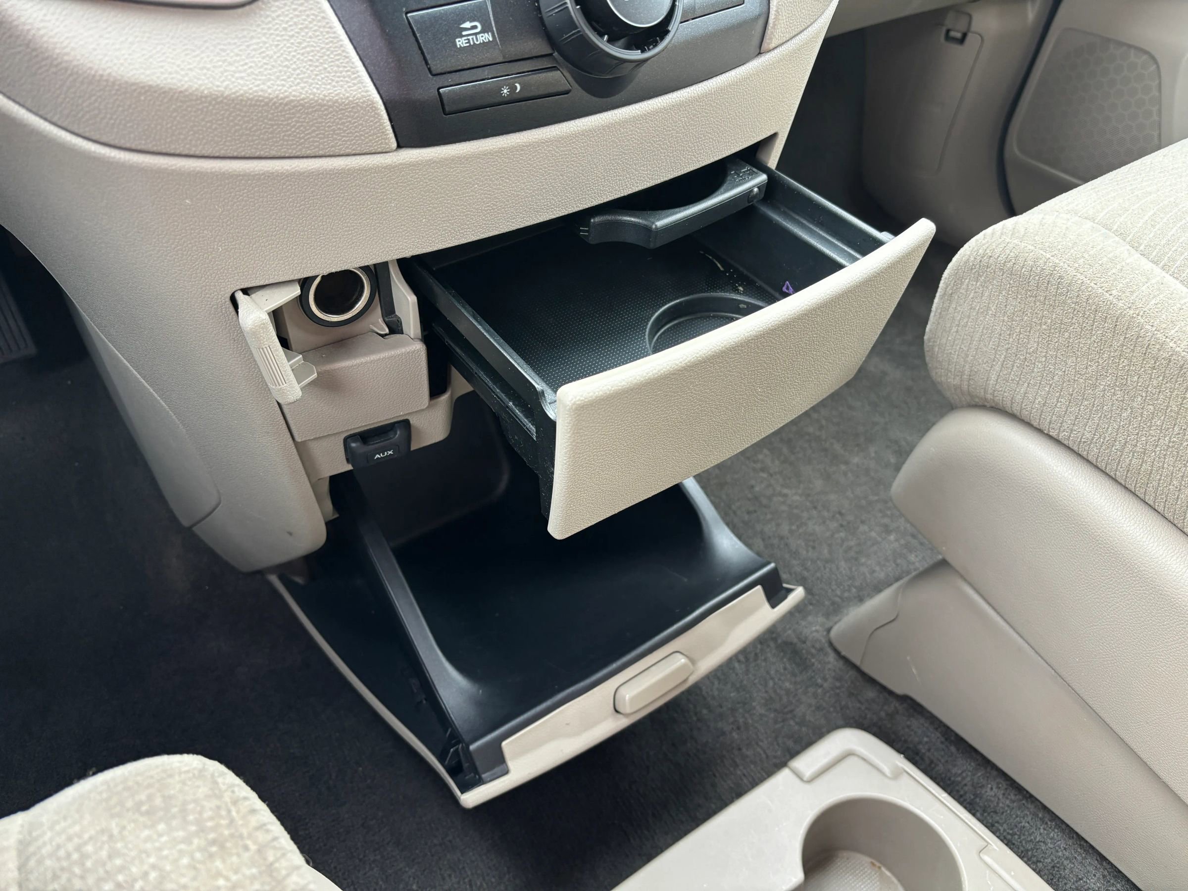 Used 2013 Honda Odyssey LX image 30