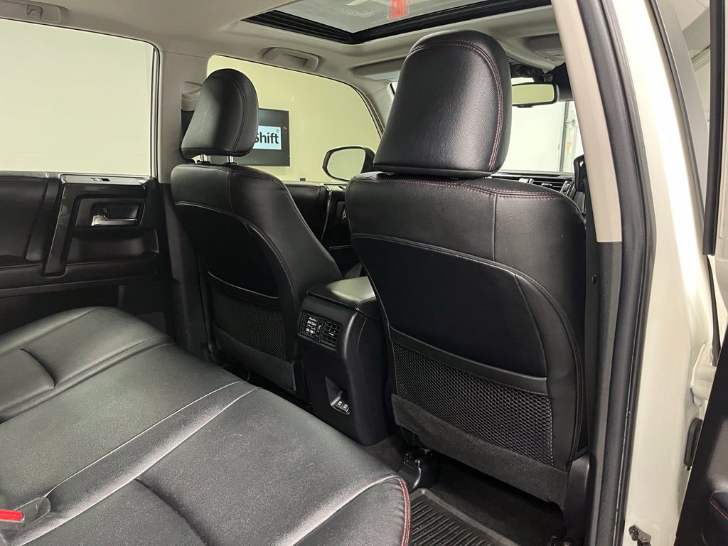 Used 2022 Toyota 4Runner TRD Off-Road Premium AWD/4WD image 52