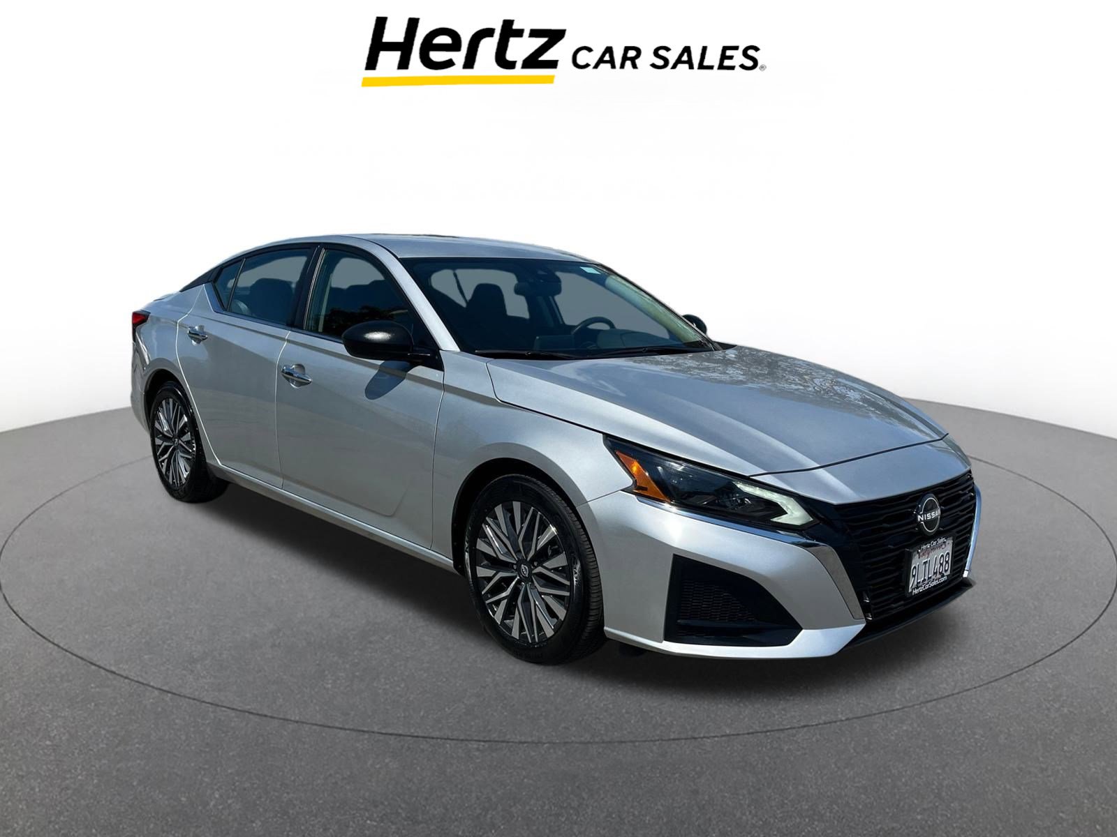 Used 2024 Nissan Altima 2.5 SV