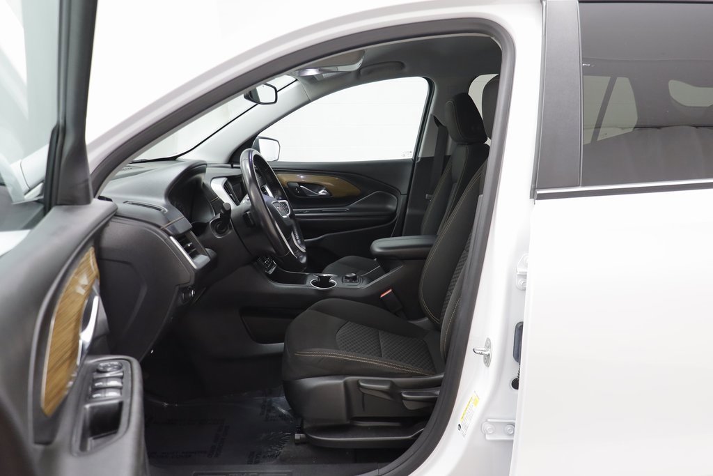 Used 2021 GMC Terrain SLE image 5