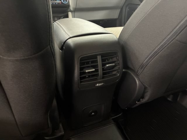 Used 2024 Ford Escape Active AWD/4WD image 19
