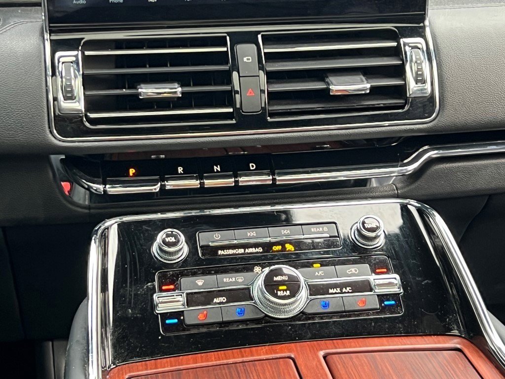 Certified 2023 Lincoln Navigator Reserve image 23