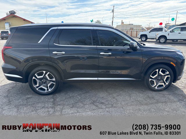 Used 2023 Hyundai Palisade Limited image 7