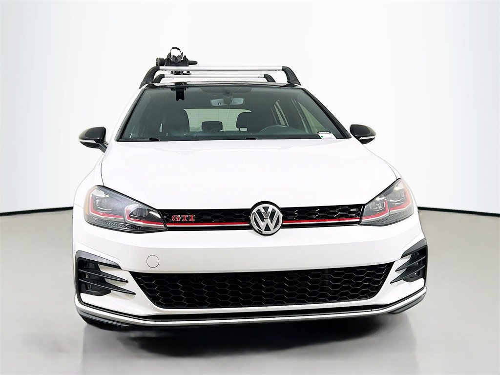Used 2021 Volkswagen GTI SE image 2