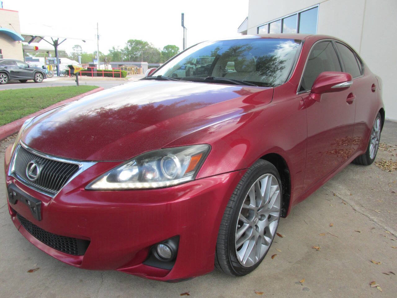 Used 2011 Lexus IS 250 w/ Premium Pkg Value Edition image 3