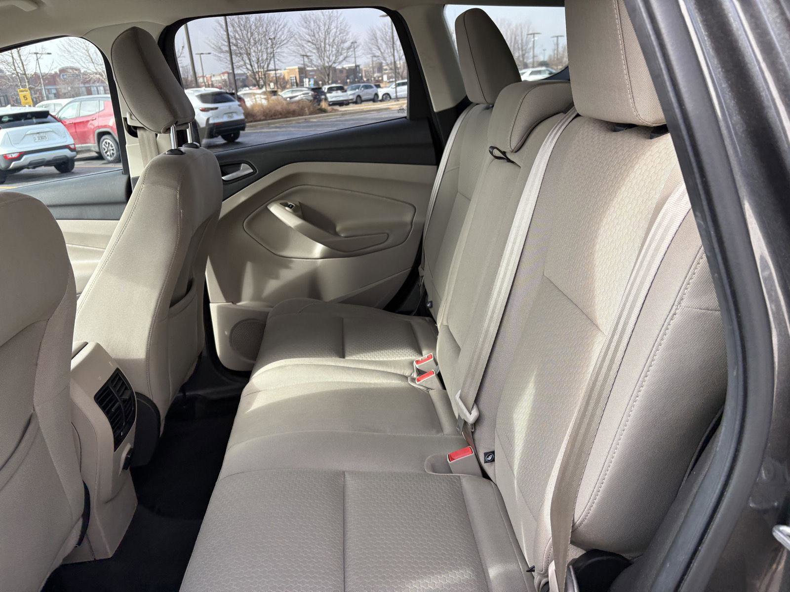 Used 2018 Ford Escape SE image 20