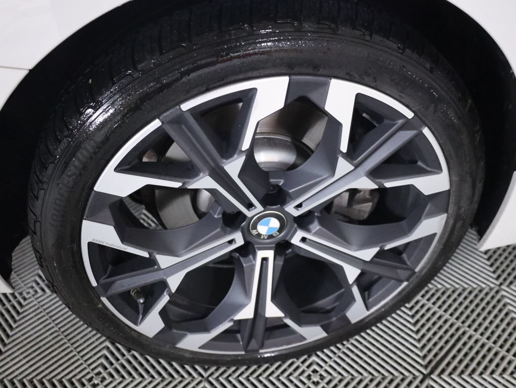 Used 2025 BMW 330i xDrive Sedan w/ Premium Package AWD/4WD image 72