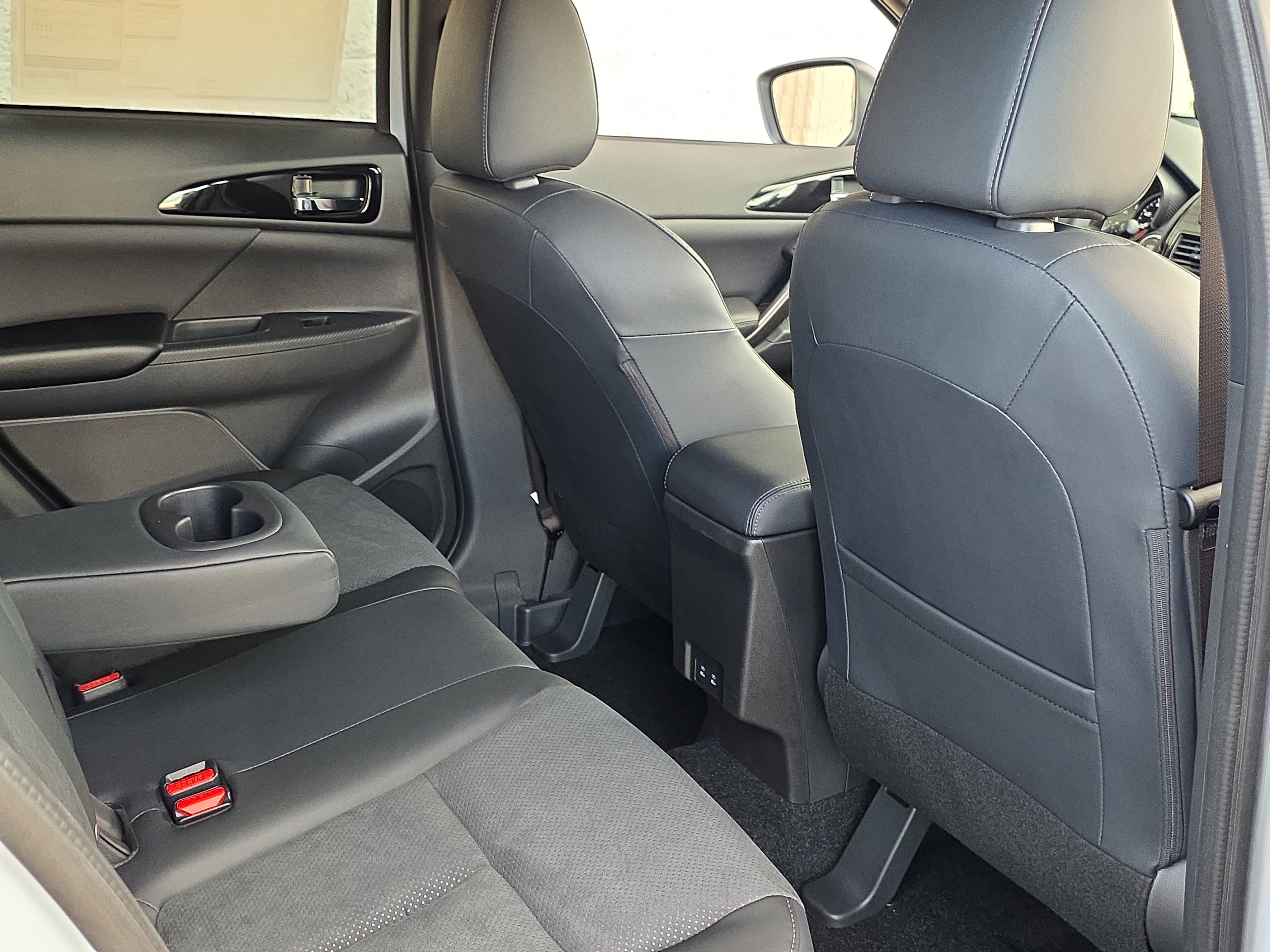 New 2026 Mitsubishi Eclipse Cross Black Edition image 29