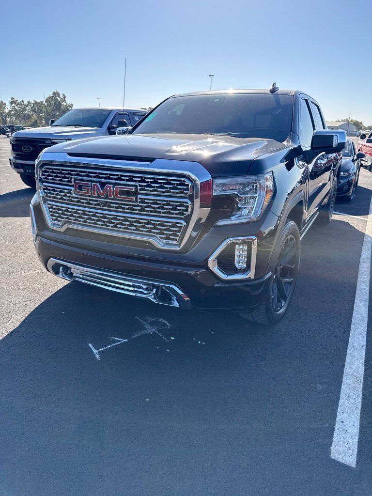 Used 2019 GMC Sierra 1500 Denali w/ Denali Ultimate Package AWD/4WD image 2