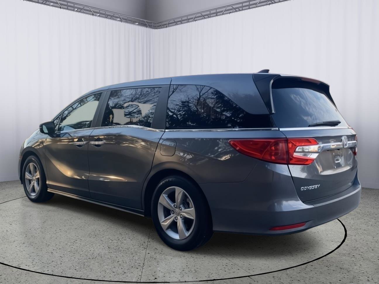 Used 2019 Honda Odyssey EX-L image 5
